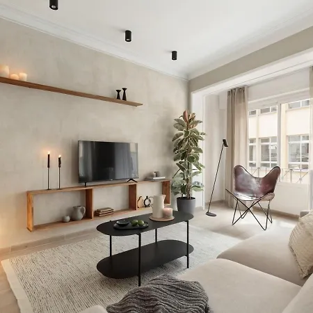 Lägenhet Nive - 3 Bedrooms In Sant Gervasi